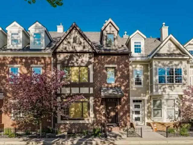Townhouse 4 Bedroom For Rent Calgary AB 4900 ES101773033