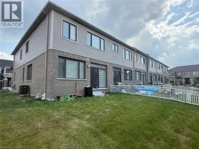 Townhouse 4 Bedroom For Rent Cambridge ON 2800 ES105004873