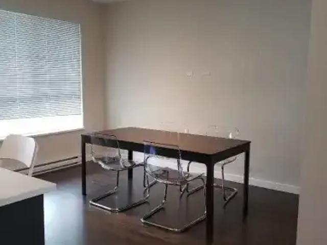 Townhouse 4 Bedroom For Rent Delta BC 4100 ES104876751