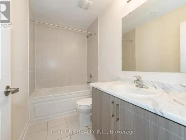 Townhouse 4 Bedroom For Rent Richmond Hill ON 3550 ELS103012017