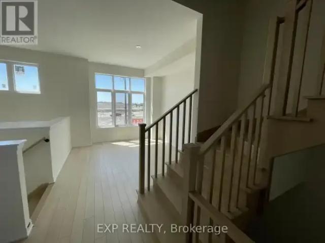 Townhouse 4 Bedroom For Rent Richmond Hill ON 3550 ES102952210