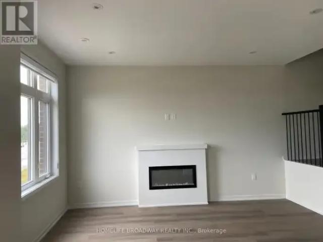 Townhouse 4 Bedroom For Rent Richmond Hill ON 3800 ES103958812