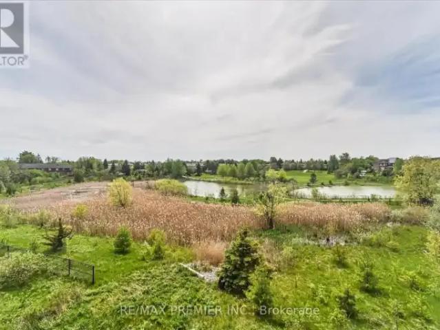 Townhouse 4 Bedroom For Rent Richmond Hill ON 3988 ES102578888