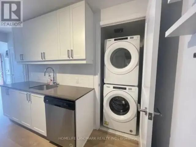 Townhouse 4 Bedroom For Rent Vaughan ON 3350 ELS100761491