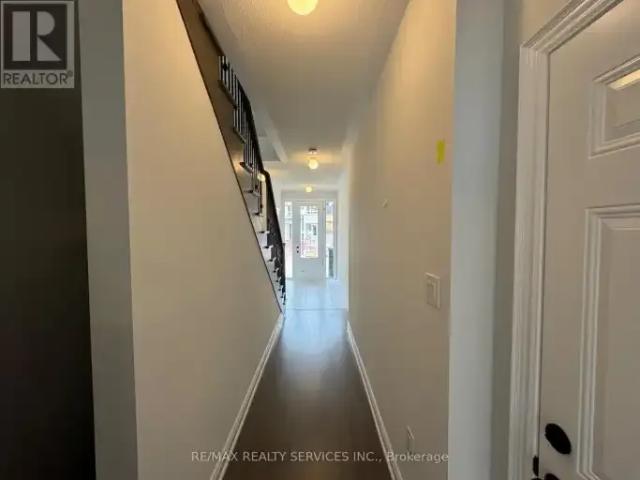 Townhouse 4 Bedroom For Rent Vaughan ON 3999 ES104681959