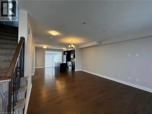 Townhouse 4 Bedroom For Rent Waterloo ON 3400 ES103740104