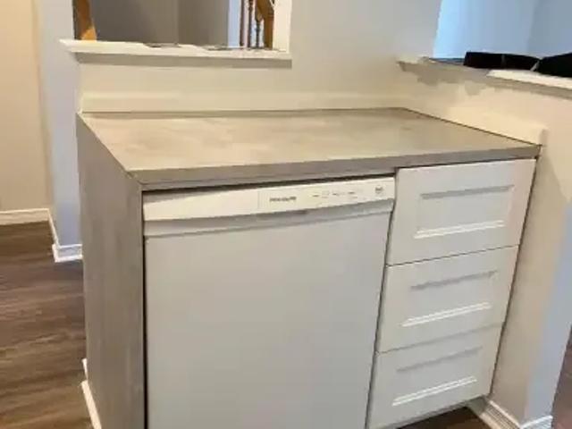 Townhouse 5 Bedroom For Rent Guelph ON 4100 ELS102243039