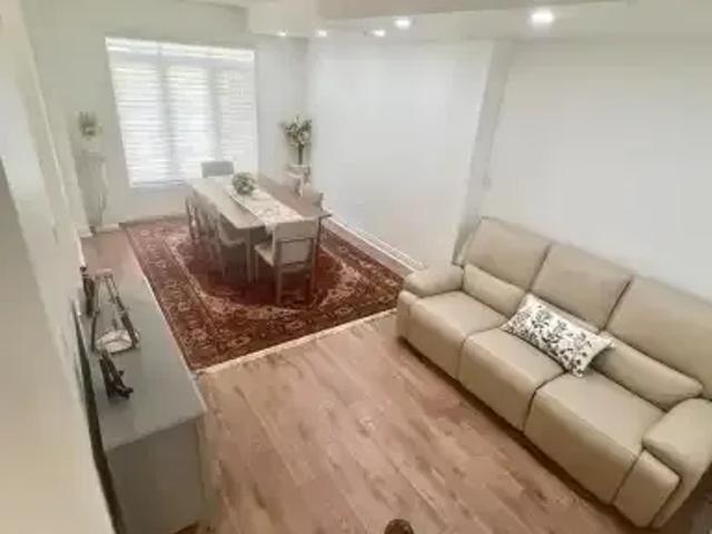 Townhouse 5 Bedroom For Rent Vaughan ON 4000 ES103355433