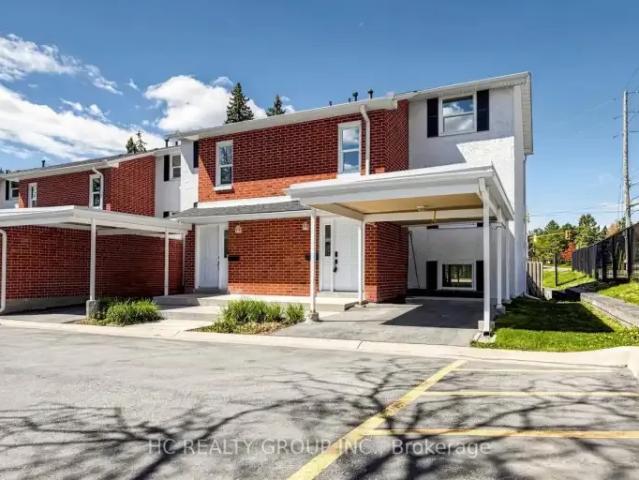 Townhouse 5 Bedroom For Rent Waterloo ON 750 ES103569235