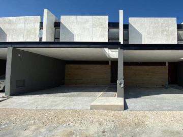 townhouse amueblado en renta en city house en temozon