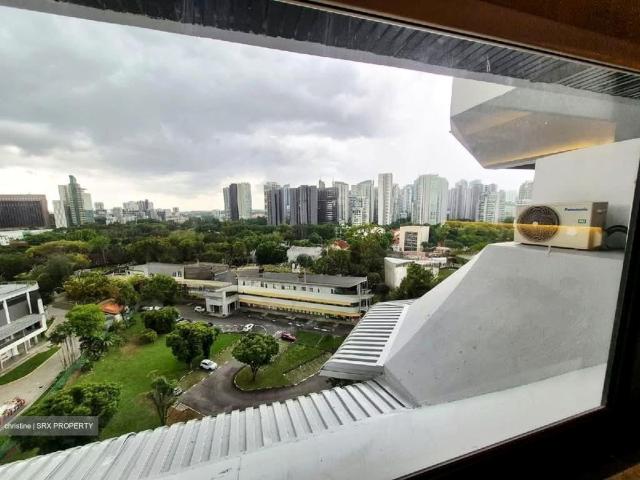 Townhouse Apartments D9, Apartment