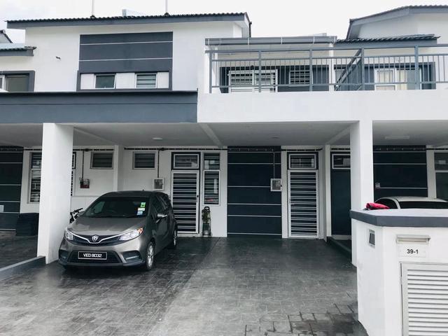 Townhouse at Cyberjaya For Rent