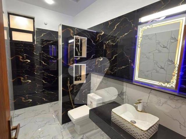 Townhouse Available for Rent Bahadurabad, Near Ferozabad Thana Bahadurabad