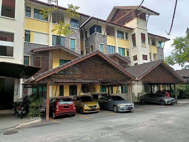 Townhouse Avenue 2 Lake Valley Bandar Tun Hussein Onn Cheras