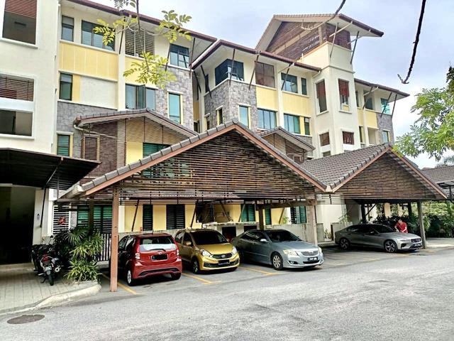 Townhouse Avenue 2 Lake Valley Bandar Tun Hussein Onn Cheras