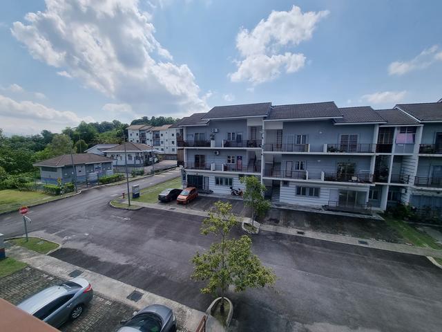 Townhouse Bandar Ainsdale Seremban Negeri Sembilan