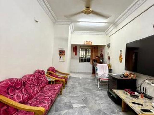Townhouse Bandar Baru Ampang