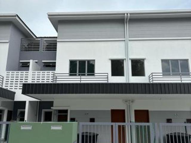 Townhouse Baru Siap Bandar Armada Putra Pulau Indah