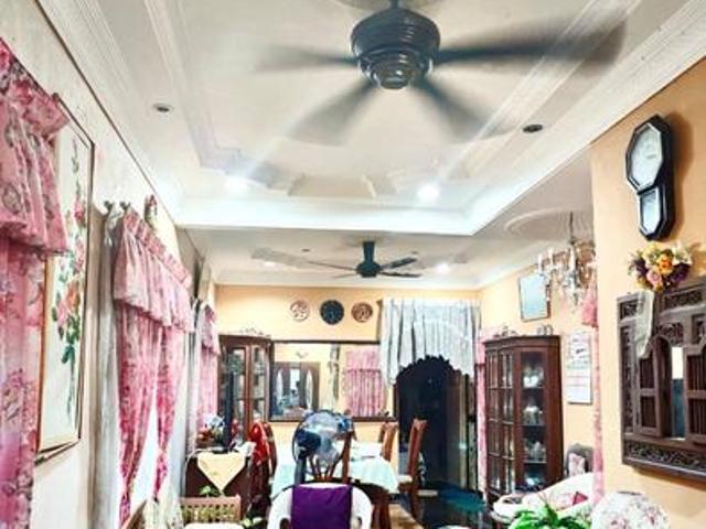 Townhouse Bukit Kemensah Indah