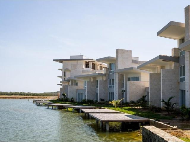 Townhouse de 115m2 con muelle privado. CODIGO 1771430