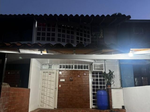 Townhouse de Dos plantas Nueva Casarapa