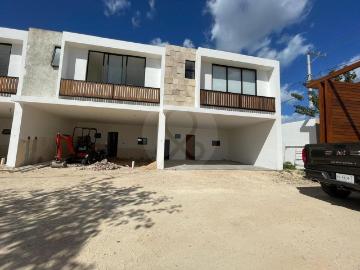Townhouse de Venta en Komchen de 3 habitaciones en privada y amenidades
