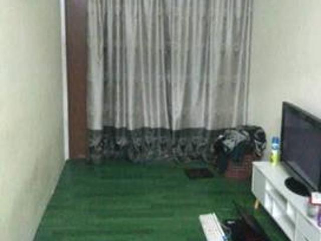 Townhouse Desa Coalfields Freehold