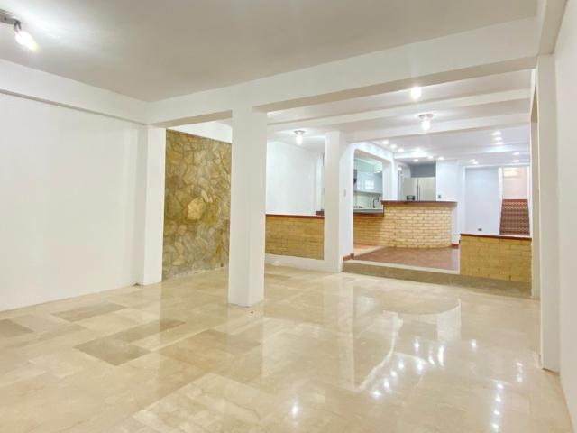 TOWNHOUSE EN VENTA CONJUNTO RESIDENCIAL MONTECLARO VILLAS