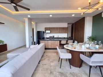 Townhouse en venta de tres recámaras modelo Vela Plus en Cholul, Yucatán
