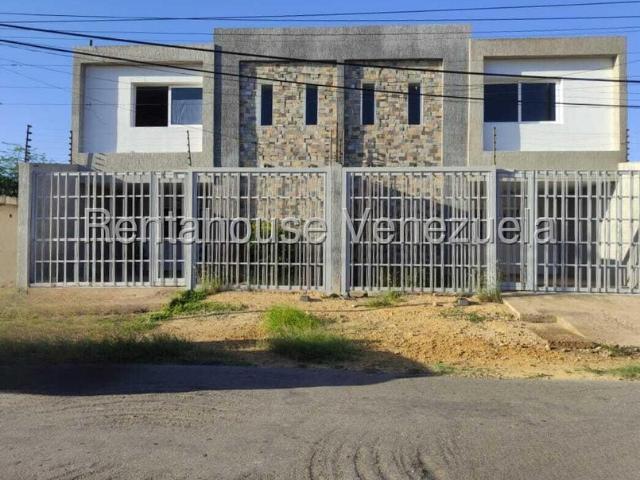 Townhouse en Venta en Guanadito, Punto Fijo