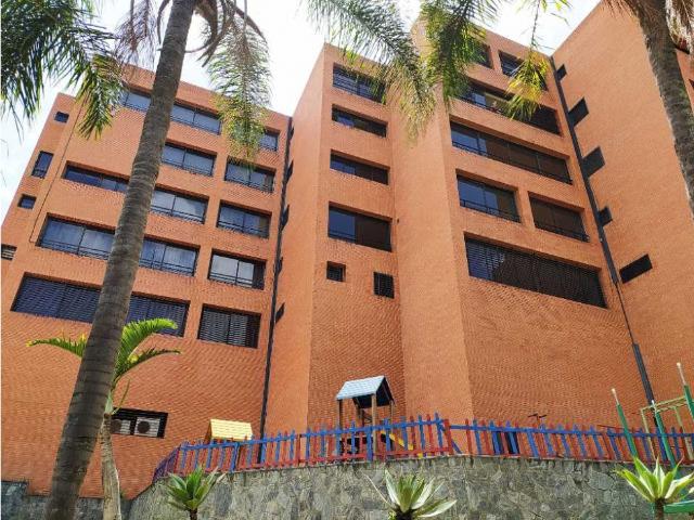 Townhouse en venta en Lomas de La Trinidad 300 m2