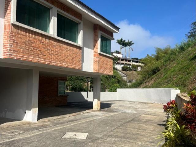 Townhouse en venta La Estancia El Retiro San Antonio de Los Altos
