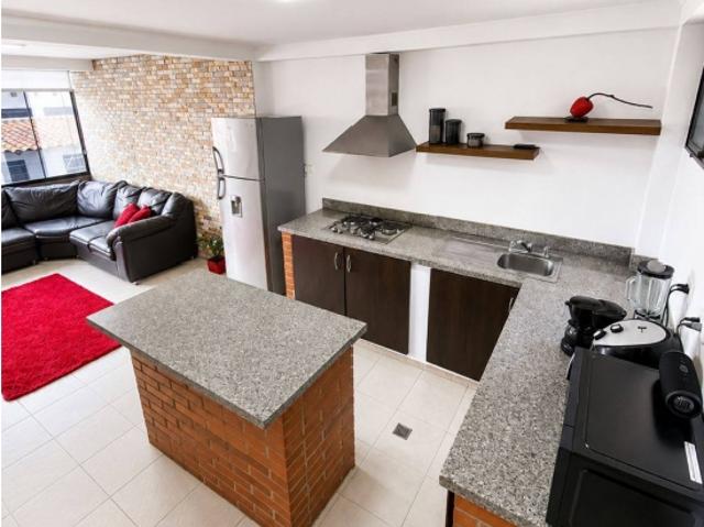 Townhouse en venta urbanización Loma Magica