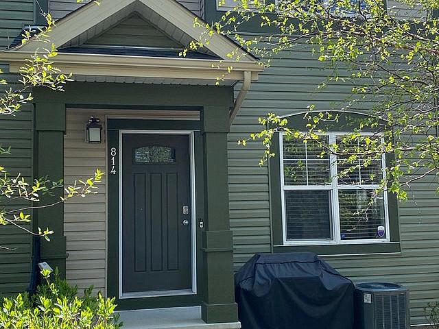 Townhouse For Rent 3 Bedroom