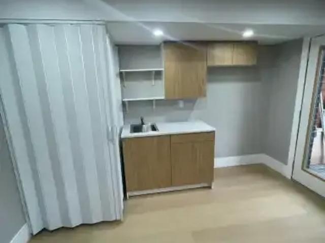 Townhouse For Rent Guelph ON 1000 ELS102770889