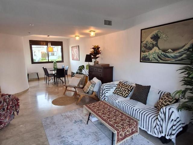 Townhouse For Rent in Alcaidesa, San Roque