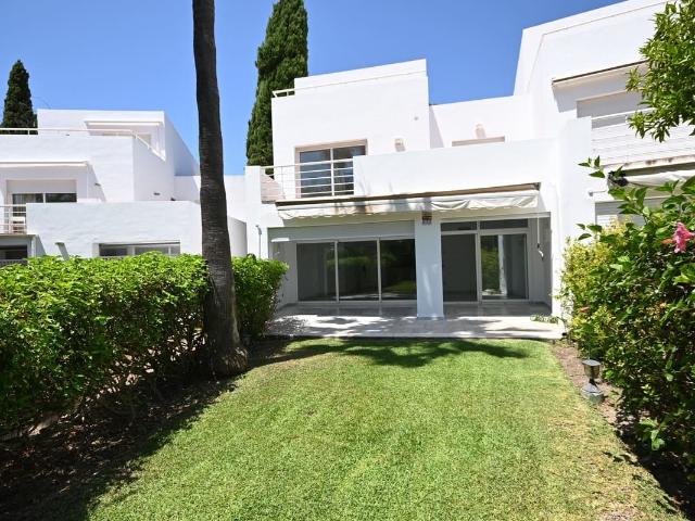 Townhouse for rent in Guadalmina Baja, Marbella, Málaga