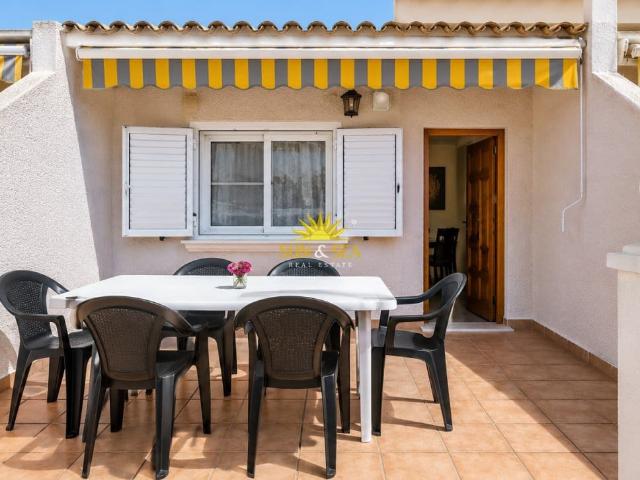 Townhouse for rent in Monte Faro Altomar II, Santa Pola, Alicante