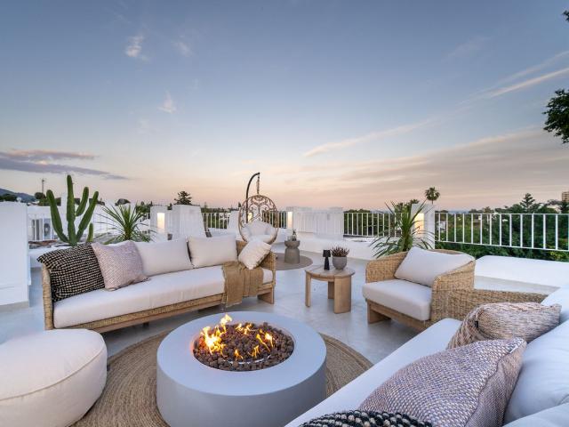 Townhouse For Rent in Nueva Andalucía, Marbella