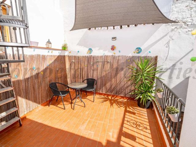 Townhouse for rent in Torrox, Málaga