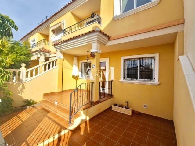 Townhouse for rent in Torre de la Horadada, Pilar de la Horadada, Alicante