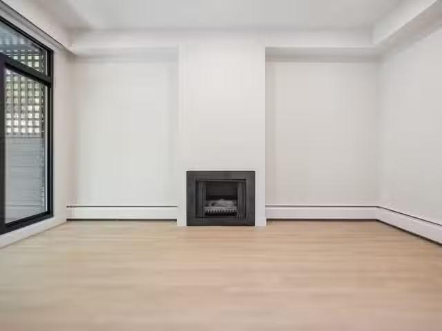 Townhouse for rent in Vancouver, Vancouver West, 1070 Cypress.