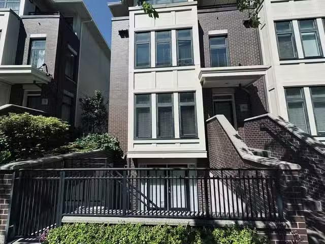Townhouse for rent in Vancouver, Vancouver West, 4 5879 Gray A.