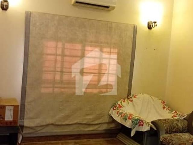 Townhouse for rent pechs block 6