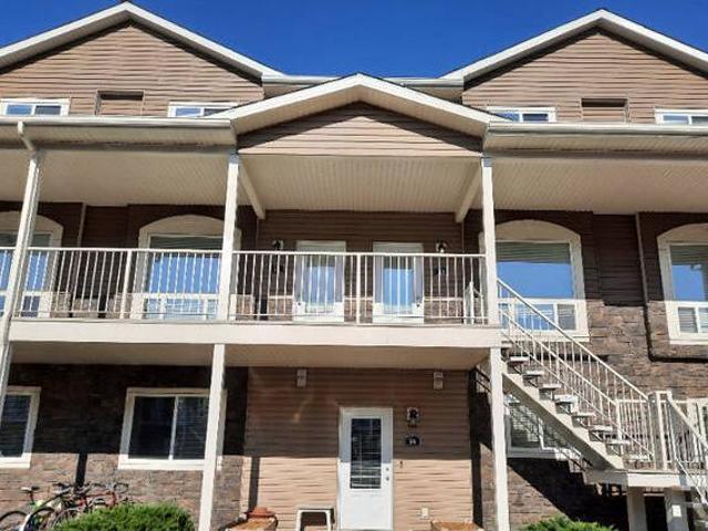 Townhouse For Sale 22 45 Keystone Terrace W