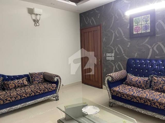 Townhouse For Sale Bahadurabad, Karachi 300 Sq. Yards