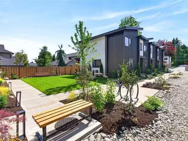 Townhouse for sale in Courtenay, 9 1590 Piercy Ave, 1036876