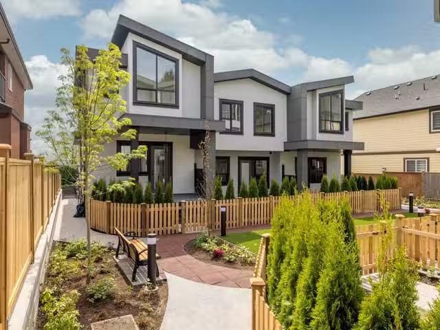 Townhouse for sale in Coquitlam, Coquitlam, 101 753 Edgar Aven.