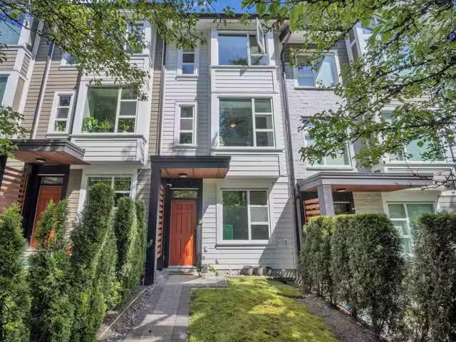 Townhouse for sale in Coquitlam, Coquitlam, 33 1299 Coast Meri.