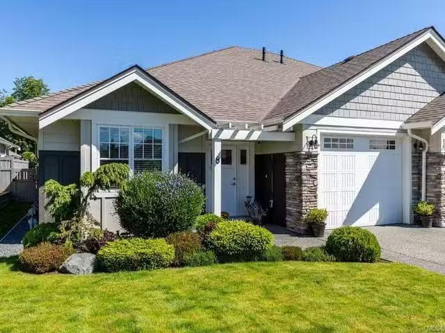Townhouse for sale in Campbell River, 8 2991 North Beach Dr, 1.